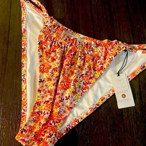 NWT bikini bottom